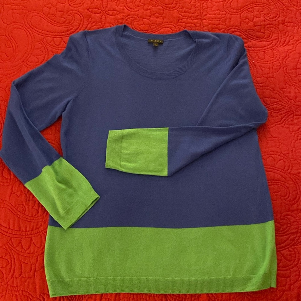 Talbots lightweight 2 tone sweater.
